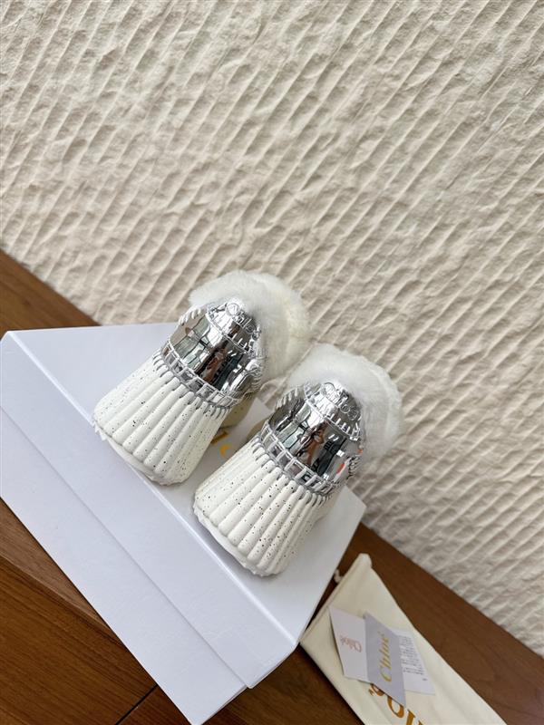 2025112815381724 390